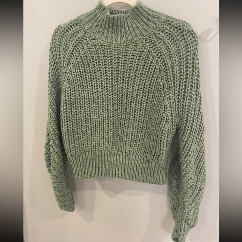 H&M Sweater